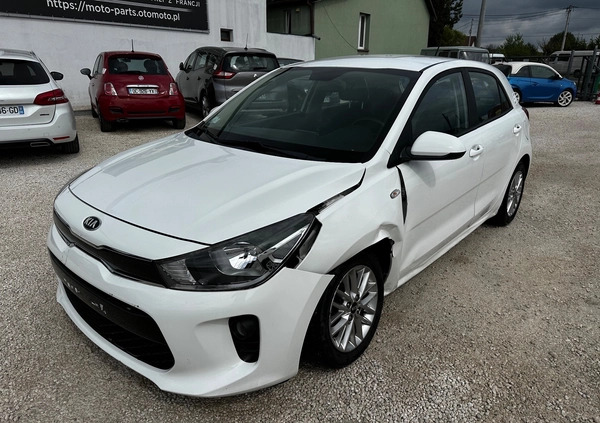 Kia Rio cena 25900 przebieg: 117000, rok produkcji 2017 z Góra małe 301